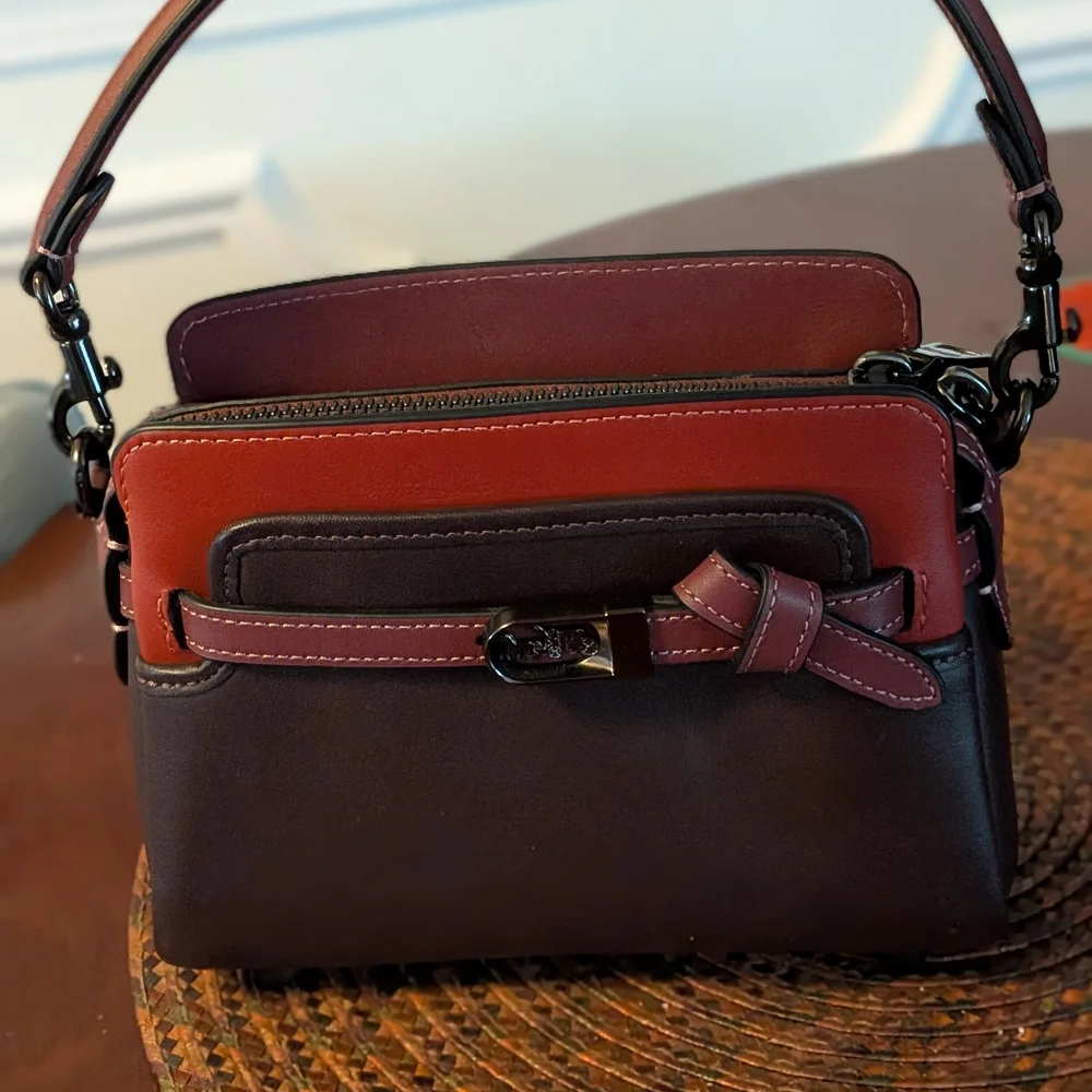 Coach Tate 18 Crossbody Colorblock - Picture 1 of 7